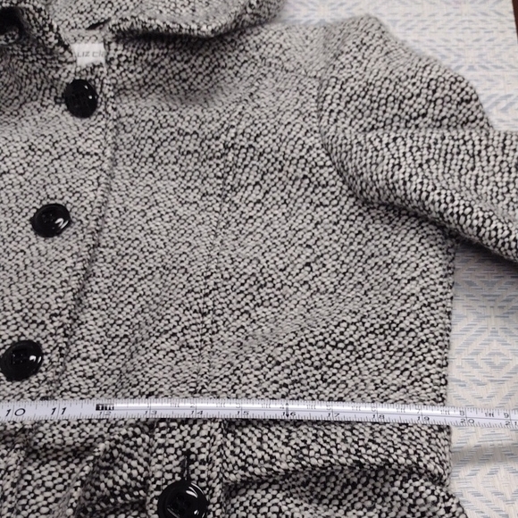 Liz Claiborne Gray Hooded Trench Coat 43%Polyester 39%Wool 6%Rayon - Picture 11 of 16